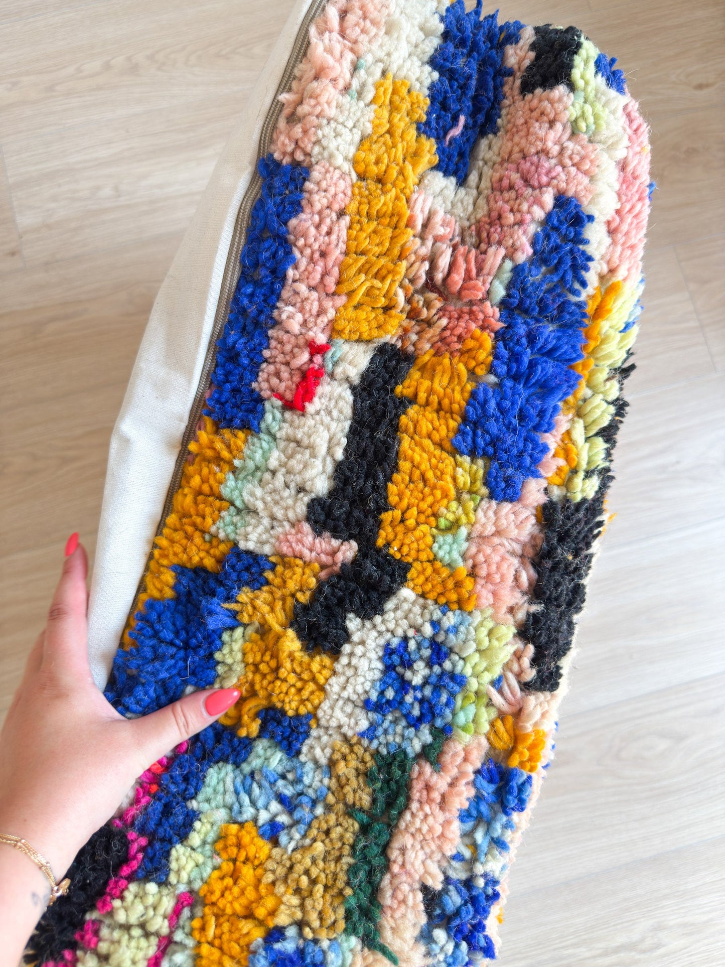 Moroccan pouf, colorful Berber pouf - 60 x 60 cm - n°59